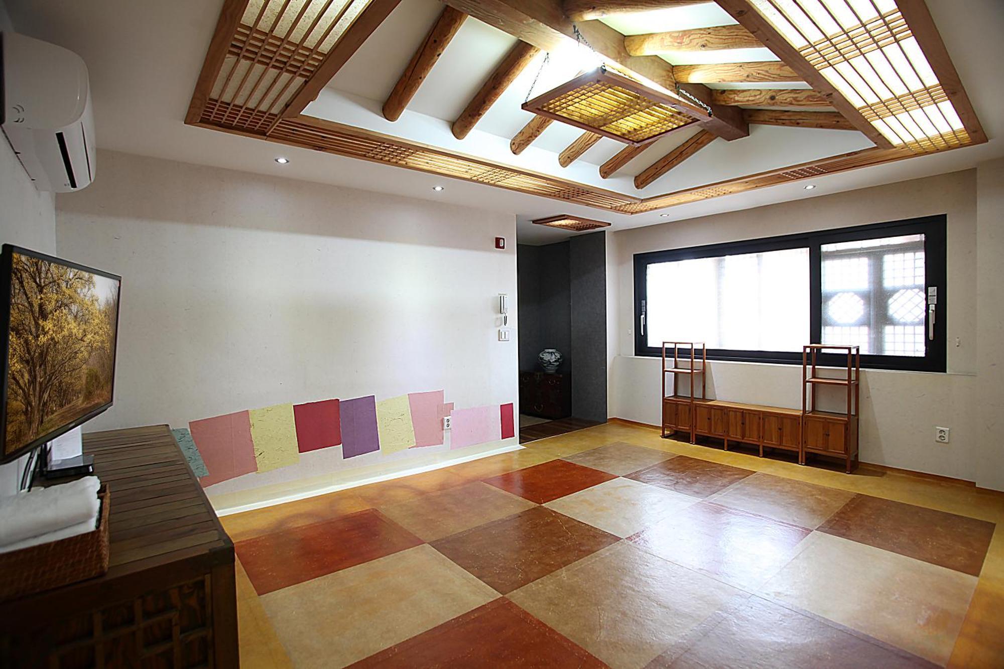Jeonju Hanok Taejogung Hotel Rum bild